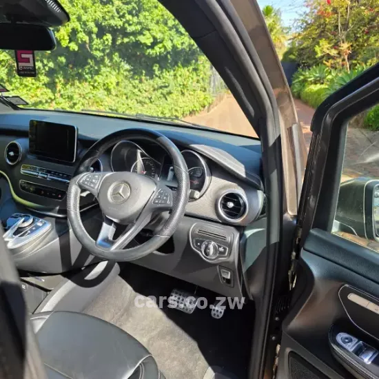 Picture of Mercedes Benz V-Class 2018