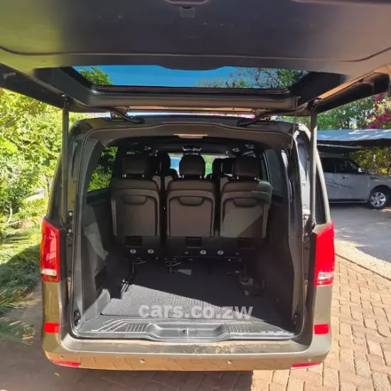 Picture of Mercedes Benz V-Class 2018
