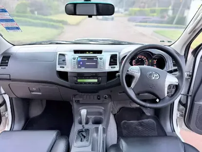 Picture of Toyota Hilux 2013