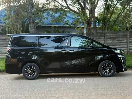 Picture of Toyota Vellfire 2017