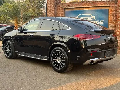 Picture of Mercedes Benz GLE 2022