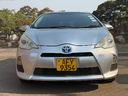 Picture of Toyota Aqua 2014