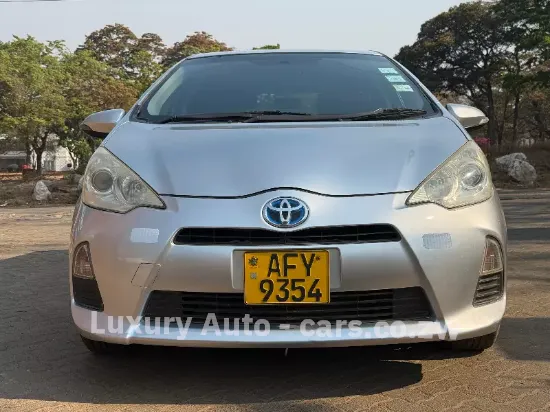 Picture of Toyota Aqua 2014