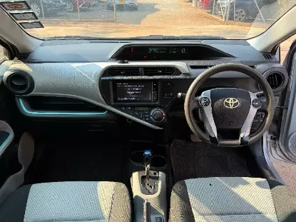 Picture of Toyota Aqua 2014