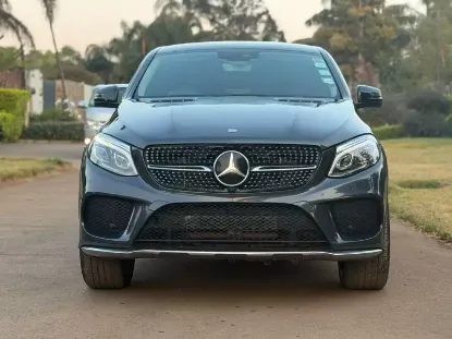 Picture of Mercedes Benz GLE 2017