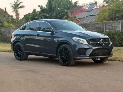 Picture of Mercedes Benz GLE 2017