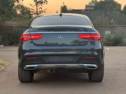 Picture of Mercedes Benz GLE 2017