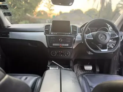 Picture of Mercedes Benz GLE 2017