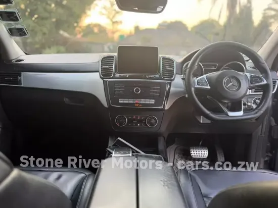 Picture of Mercedes Benz GLE 2017