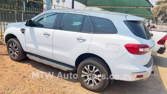 Picture of Ford Everest 2022