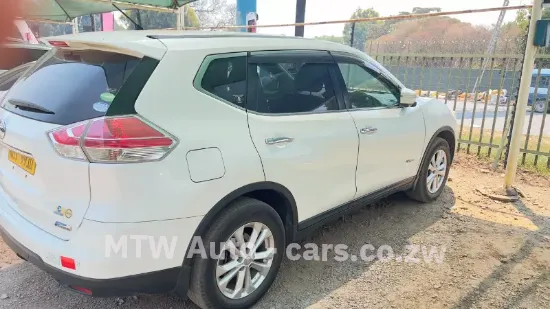 Picture of Nissan X-Trail 2012