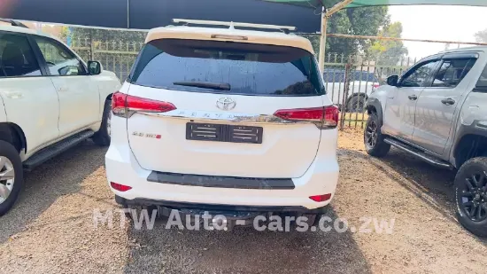 Picture of Toyota Fortuner 2022