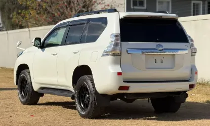 Picture of Toyota Prado 2017