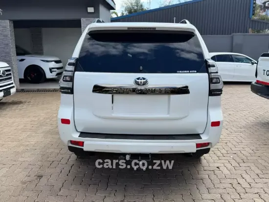 Picture of Toyota Land Cruiser 2021