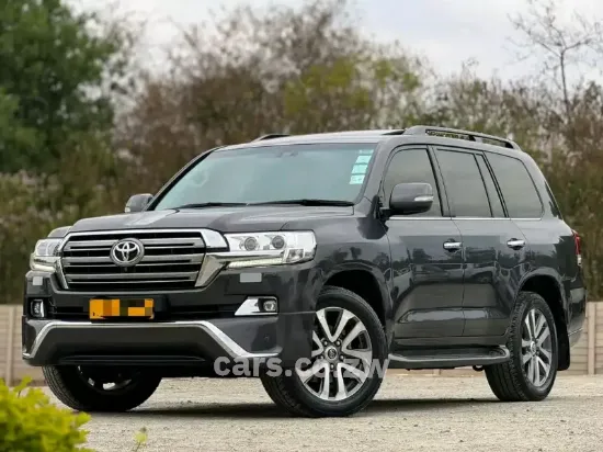 Picture of Toyota Land Cruiser 2017