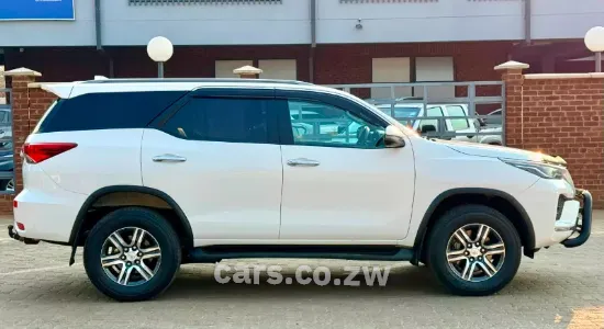 Picture of Toyota Fortuner 2022