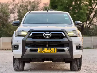 Picture of Toyota Legend 2020