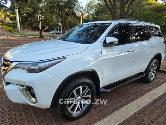 Picture of Toyota Fortuner 2017