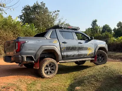 Picture of Toyota Hilux Travo 1986