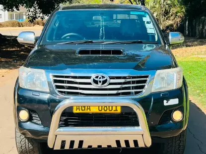 Picture of Toyota Hilux 2015
