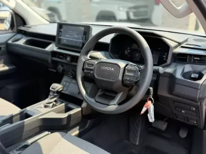 Picture of Toyota Hilux 2025