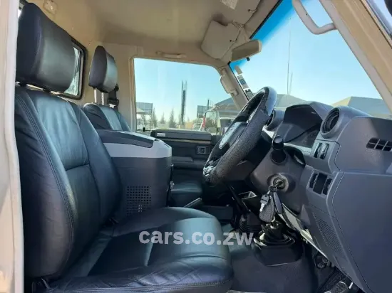Picture of Toyota Land Cruiser 2018