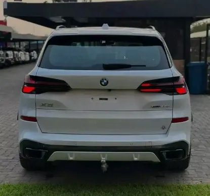 Picture of BMW X5 2024