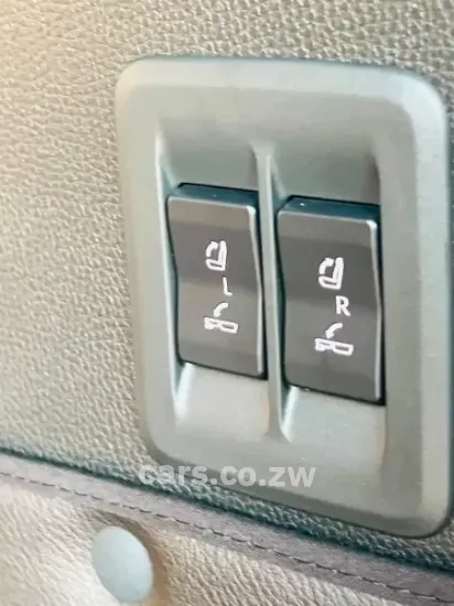 Picture of Toyota Prado 2025