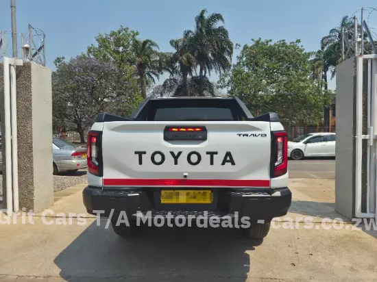 Picture of Toyota Hilux 2026