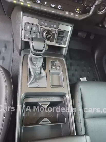 Picture of Toyota Hilux 2026