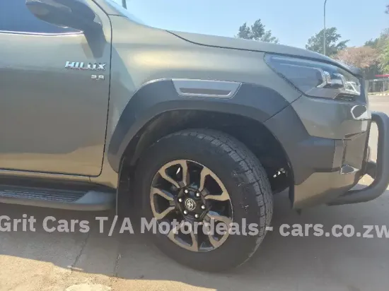 Picture of Toyota Hilux 2021