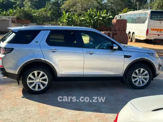 Picture of Land Rover Discovery 2016