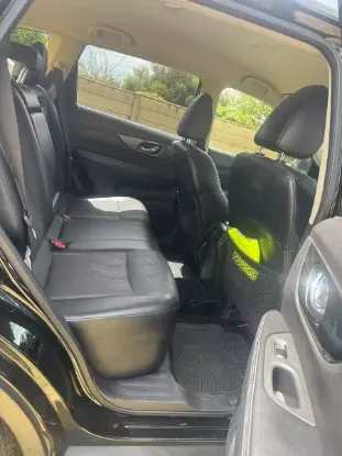 Picture of Mid SUV Auto Nissan Xtrail