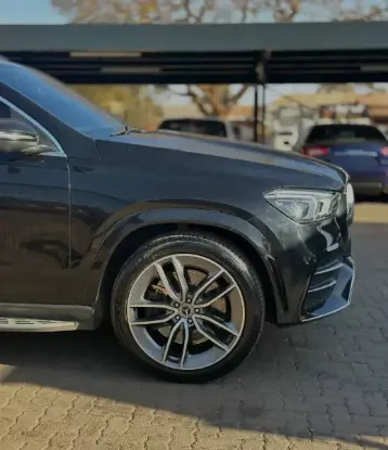 Picture of Mercedes Benz GLE 2020