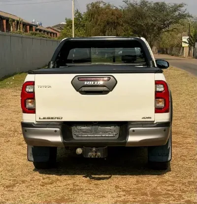Picture of Toyota Hilux 2021