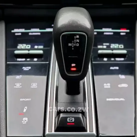 Picture of Porsche Cayenne 2019