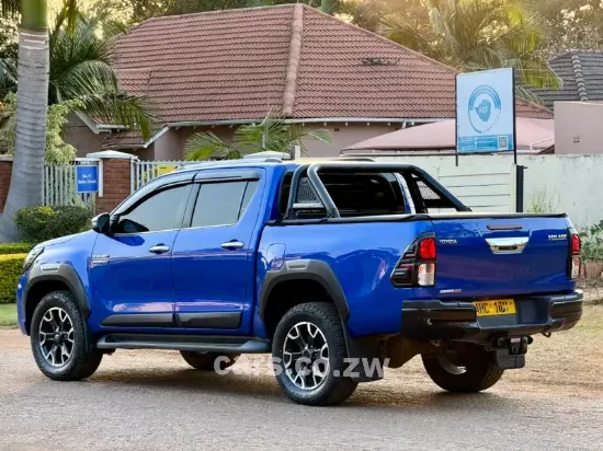 Picture of Toyota Hilux 2020