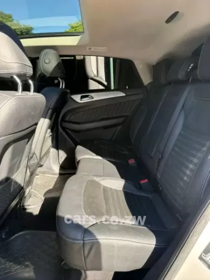 Picture of Mercedes Benz GLE 2016