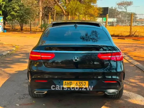 Picture of Mercedes Benz GLE 2017