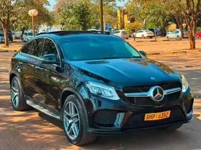 Picture of Mercedes Benz GLE 2017