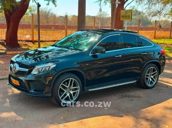 Picture of Mercedes Benz GLE 2017
