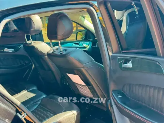 Picture of Mercedes Benz GLE 2017