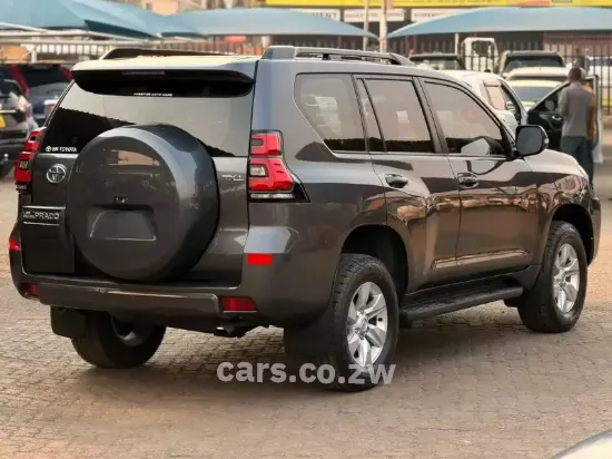 Picture of Toyota Prado 2021