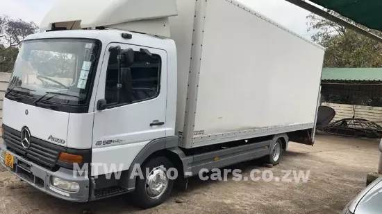 Picture of Mercedes Benz Atego 2003