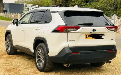 Picture of Toyota Rav4 2021