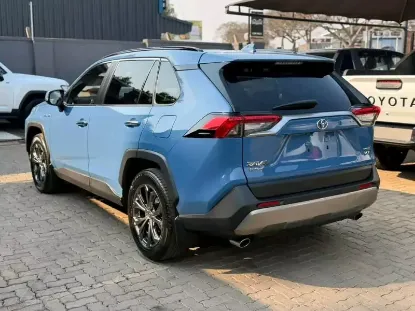 Picture of Toyota Rav4 2023