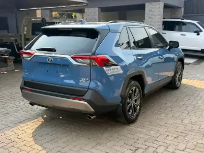 Picture of Toyota Rav4 2023
