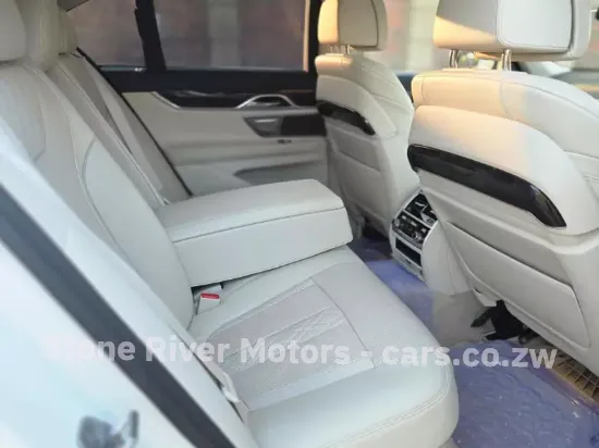 Picture of BMW 7 Series 2017
