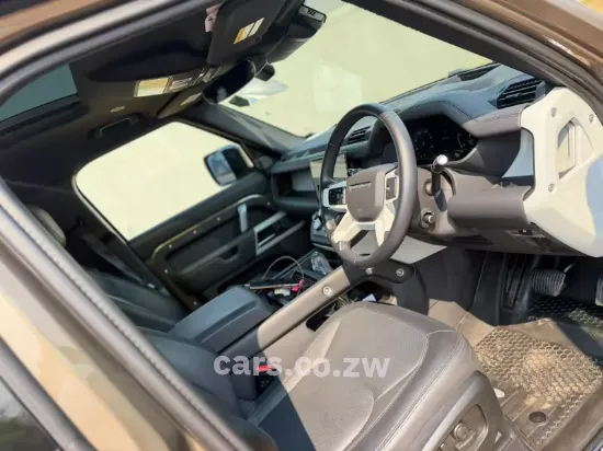 Picture of Land Rover Defender 2024