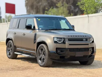 Picture of Land Rover Defender 2024